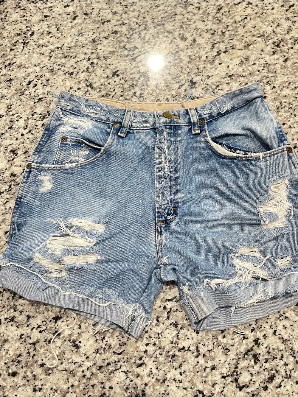 Wrangler Light Blue Distressed Denim Shorts | Womens Jean Shorts | Size 31 X 32